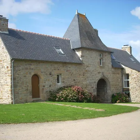 Gites Du Manoir De Goandour Crozon Esterno foto